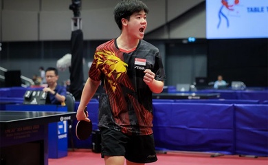 Thần đồng bóng bàn Singapore nói gì về tấm HCV SEA Games 33 đồng đội nam?