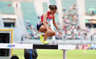 Kỷ lục gia SEA Games Nguyễn Thị Oanh bật mí bí quyết chọn trang phục tập luyện