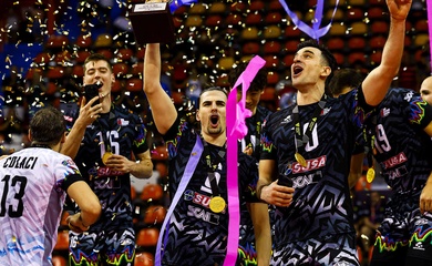 Perugia lần thứ 3 nâng cao chiếc cúp Vô địch bóng chuyền Thế giới các CLB