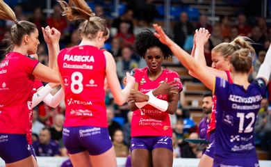 Developres Rzeszów giữ vững ngôi đầu, Pałac Bydgoszcz thắng trắng tại vòng mới của Liga Siatkówki Kobiet