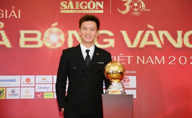 Hoàng Đức vượt Đình Bắc, lập hat-trick Quả bóng Vàng