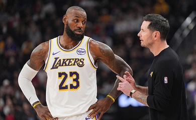 Nhà cựu vô địch NBA phản pháo HLV Lakers JJ Redick: "Đừng mãi đổ lỗi cho cầu thủ, hãy tự nhìn lại mình"