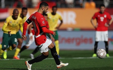 Nhờ VAR và bàn thắng của Salah, Ai Cập đã giành quyền vào vòng 1/8 Cúp châu Phi