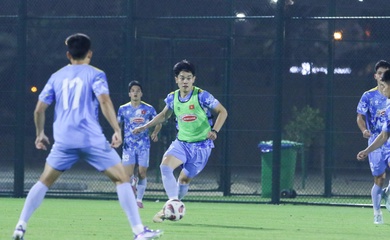 Không ngán lệch múi giờ, Đình Bắc cùng U23 Việt Nam đặt mục tiêu cao ở VCK châu Á