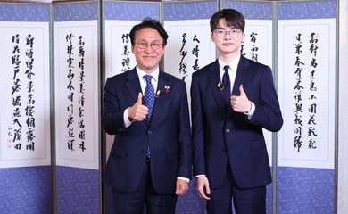 Cuộc đối thoại đặc biệt giữa Thủ tướng Hàn Quốc và huyền thoại LMHT Faker (P1): Tầm nhìn cho Esports