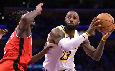 Cây bút NBA: "Lakers buộc phải trade LeBron hoặc Reaves nếu muốn vô địch năm nay"