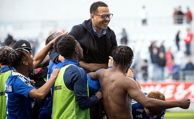 Chốt thời gian HLV Liam Rosenior ra mắt ở Chelsea