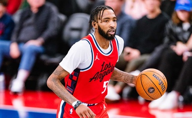 Tin chấn thương LA Clippers: Đang bay cao, Derrick Jones Jr. nghỉ 6 tuần vì bong gân đầu gối