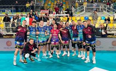 Perugia giành chiến thắng kịch tính 3-2 trước nhà vô địch Tây Ban Nha tại Las Palmas