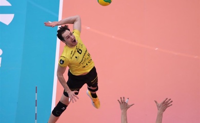 Bogdanka LUK Lublin ngược dòng kịch tính, Knack Roeselare tiếp tục “dớp” trước các CLB Ba Lan