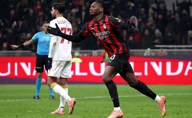 Leao và phạt đền giúp AC Milan tránh được thất bại ở phút bù giờ