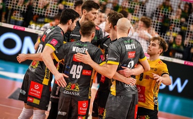 Gdańsk bứt phá ngoạn mục trong trận đấu năm set kịch tính