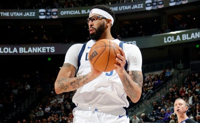Kế hoạch bán Anthony Davis phá sản: Mavericks mắc kẹt với ngôi sao chấn thương
