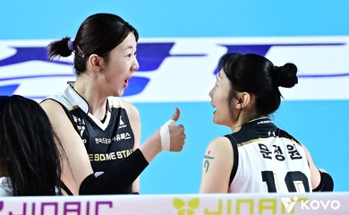 Korea Expressway thắng GS Caltex, nối dài mạch 11 trận toàn thắng trên sân nhà