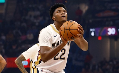 Tân binh Derik Queen lập kỳ tích lịch sử NBA: Sánh ngang Wemby và Blake Griffin