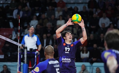 Tours kéo dài ngôi đầu sau chiến thắng ở Betclic Elite