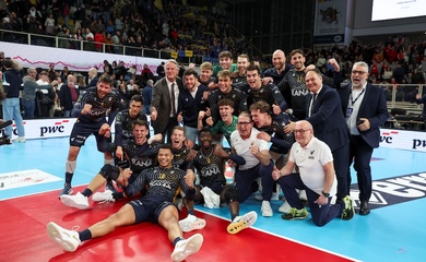 Verona tạo cú sốc, Perugia độc chiếm ngôi đầu SuperLega