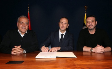 Fenerbahçe mở chương mới: Kovač chia tay, Atik chính thức lên nắm quyền