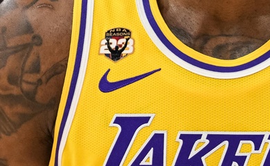 Chi tiết về patch áo kỷ lục NBA đặc biệt của LeBron James: Sẽ được biến thành thẻ bài Topps siêu hiếm