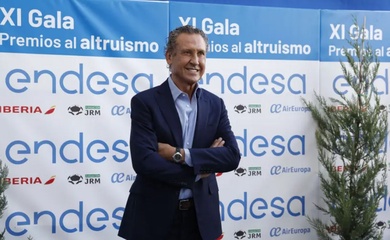 Valdano: "Arbeloa nắm quá rõ mọi chuyện xảy ra trong đội một Real Madrid