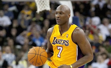 Cựu ngôi sao Lakers Lamar Odom bị bắt tại Las Vegas: Quá khứ đen tối lặp lại với nhà vô địch NBA?