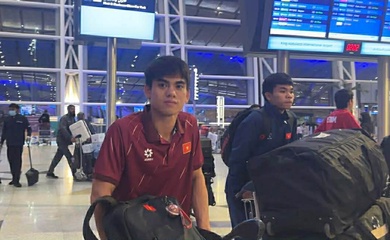 U23 Việt Nam chợp mắt vội, 1 giờ sáng ra sân bay về nước
