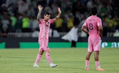 Những khoảnh khắc đáng nhớ của Messi tại Colombia: pha va chạm với Higuita và bàn phản lưới nhà kỳ lạ