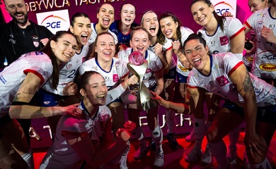 Huỷ diệt đối thủ, Łódź dành chức vô địch cúp bóng chuyền Ba Lan