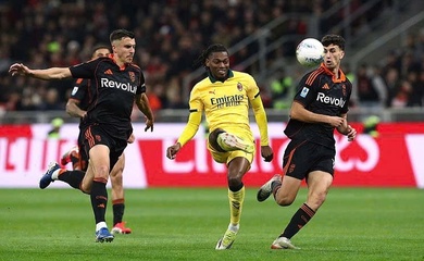 Maignan mắc sai lầm và Leao cứu AC Milan khỏi thất bại trước Como