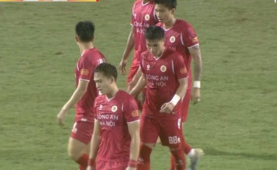 Đoàn Văn Hậu lập siêu phẩm giữa sân, CAHN xây chắc ngôi đầu V.League