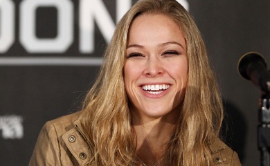 Thù lao bèo bọt: Ronda Rousey vạch trần lý do cự tuyệt UFC để ký hợp đồng bom tấn với MVP