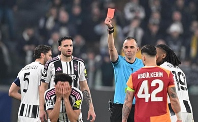 Vì sao VAR đổi thẻ vàng thứ hai thành thẻ đỏ cho hậu vệ của Juventus?