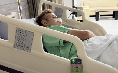 "Vua cùi chỏ" Theerathon gãy mũi trước trận sinh tử của tuyển Thái Lan