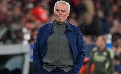 Mourinho với lời nguyền Champions League: 10 năm không thắng ở vòng loại trực tiếp