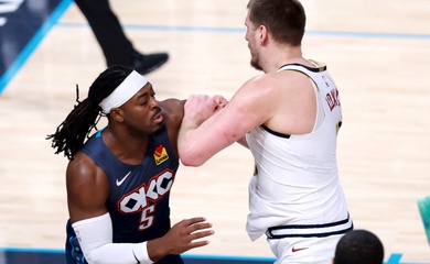 Căng thẳng leo thang: HLV Nuggets tố cáo Lu Dort cố tình triệt hạ siêu sao số 1 NBA Nikola Jokić