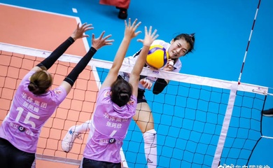 Lộ diện chủ công Trung Quốc với chiều cao 1m94 của Binh Chủng Thông Tin