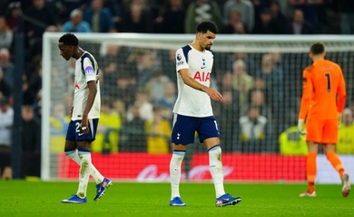 Tottenham đối mặt với cơn ác mộng xuống hạng sau chuỗi 11 trận không thắng