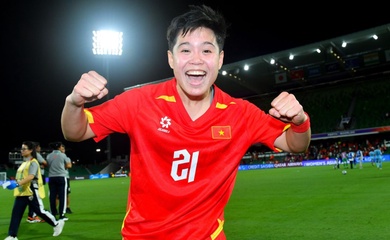 Ngân Thị Vạn Sự khiêm tốn sau cú đúp mang về chiến thắng cho tuyển nữ Việt Nam