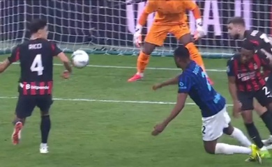 Lý do trọng tài không thổi phạt đền Ricci để bóng chạm tay ở trận AC Milan vs Inter