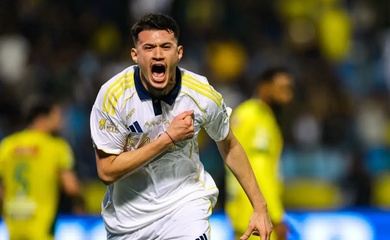 Al Nassr của Ronaldo củng cố ngôi đầu giải Saudi Arabia bằng chiến thắng 5 sao