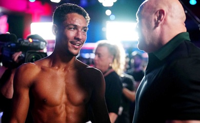 Nhận thưởng tiền tỷ, Marwan Rahiki xót xa vì khiến đối thủ vỡ xương hàm tại UFC Fight Night 269