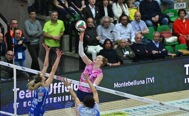 Imoco lội ngược dòng ngoạn mục trước Novara ở bán kết Serie A1