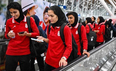 Tuyển nữ Iran rời Malaysia sang Oman sau vụ việc xin tị nạn tại Úc