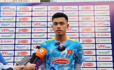 Lê Nguyên Hoàng ấn tượng cầu thủ Việt kiều Moric ở U23 Việt Nam