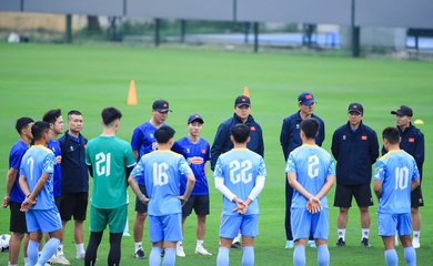 Tuyển Việt Nam hội quân, buổi tập đầu chỉ có 10 cầu thủ