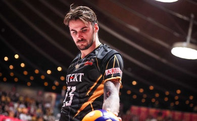 JTEKT Stings Aichi bứt phá top 3, chính thức giành vé tứ kết V.League