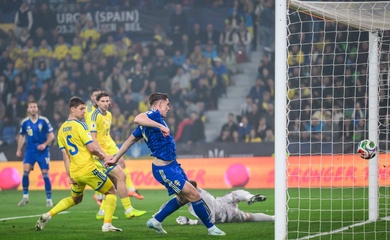 Gyokeres lập hat-trick đưa Thuỵ Điển tiến vào chung kết play-off World Cup