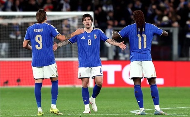 Italia tiến bước đầu tiên đến World Cup sau khi Tonali và Kean đánh bại Bắc Ireland