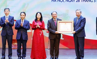 Cục Thể dục Thể thao Việt Nam nhận Huân chương Lao động hạng Nhất tại lễ kỷ niệm 80 năm Ngày truyền thống ngành