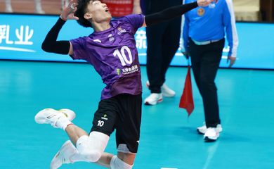 Sau Rivan Nurmulki, Thể Công Tân Cảng bổ sung ngoại binh Trung Quốc Zhihong Xue